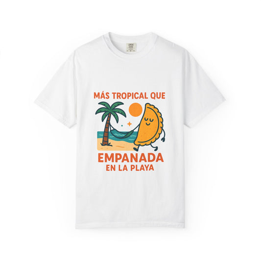Camiseta “Más tropical que empanada en la playa” – Unisex - Venemoda