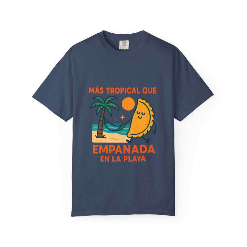 Camiseta “Más tropical que empanada en la playa” – Unisex - Venemoda