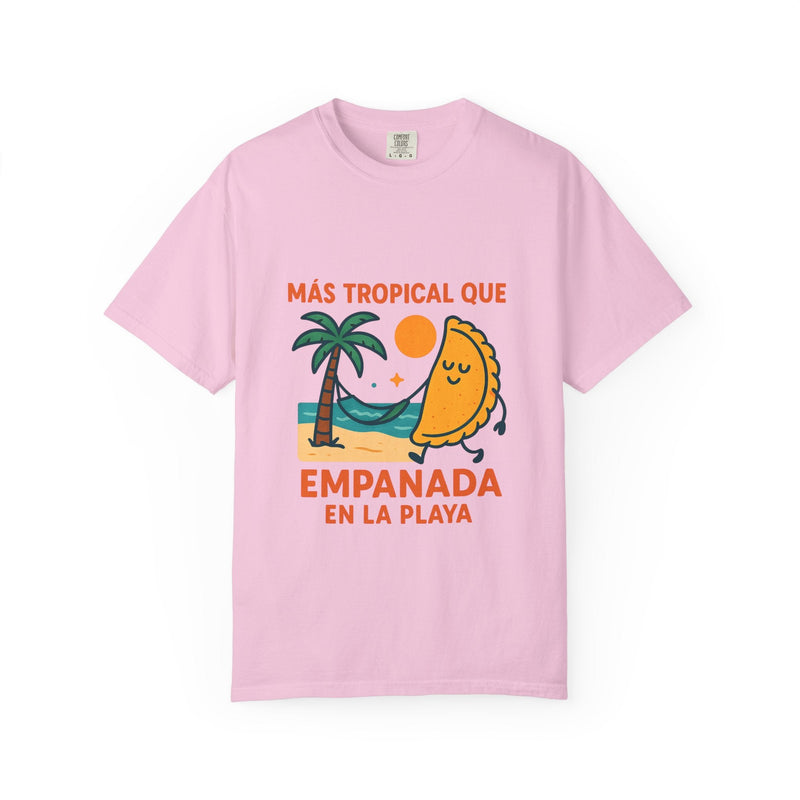 Camiseta “Más tropical que empanada en la playa” – Unisex - Venemoda
